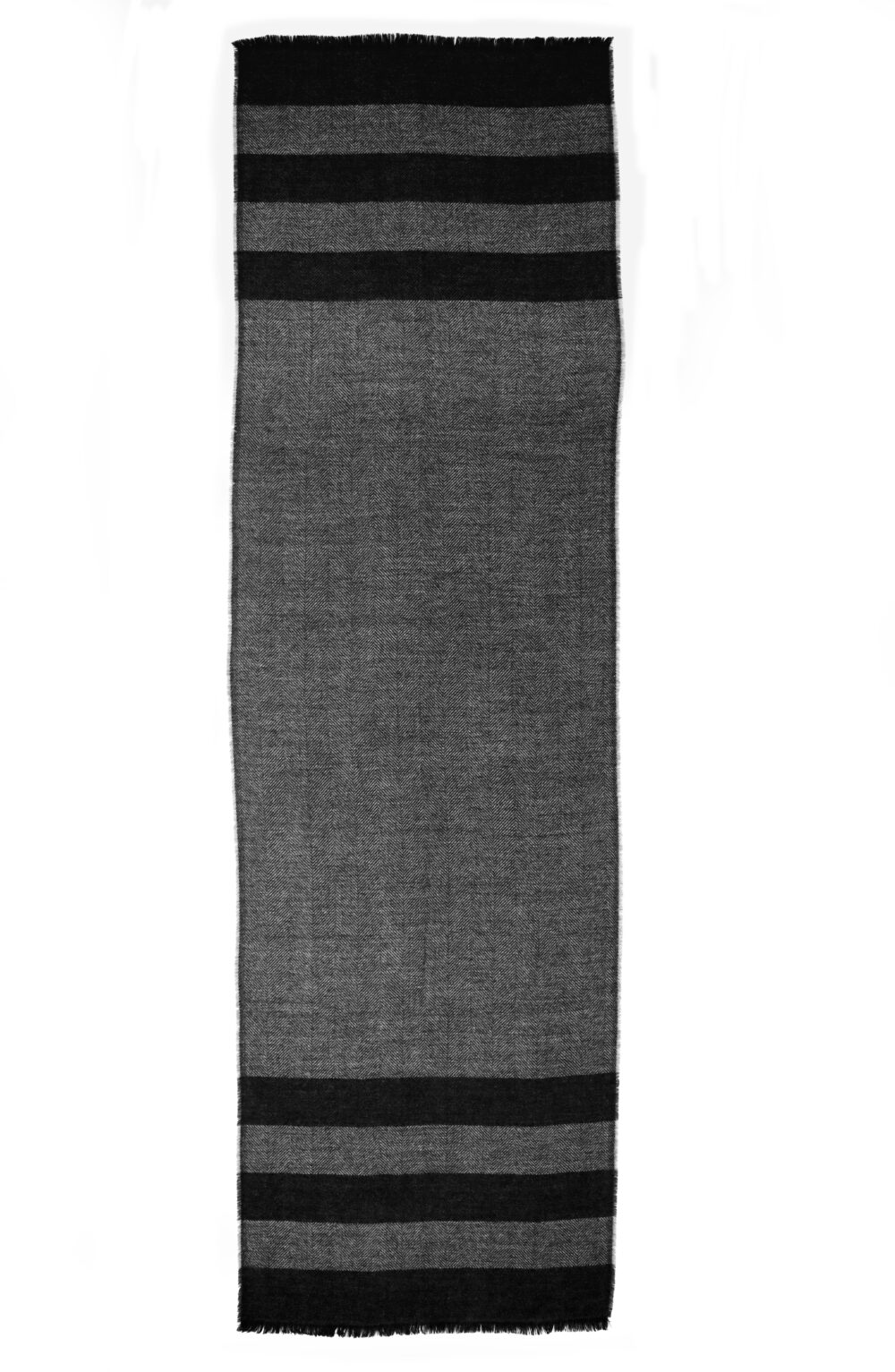 Women scarf yarn dyed black and grey color - Image 4
