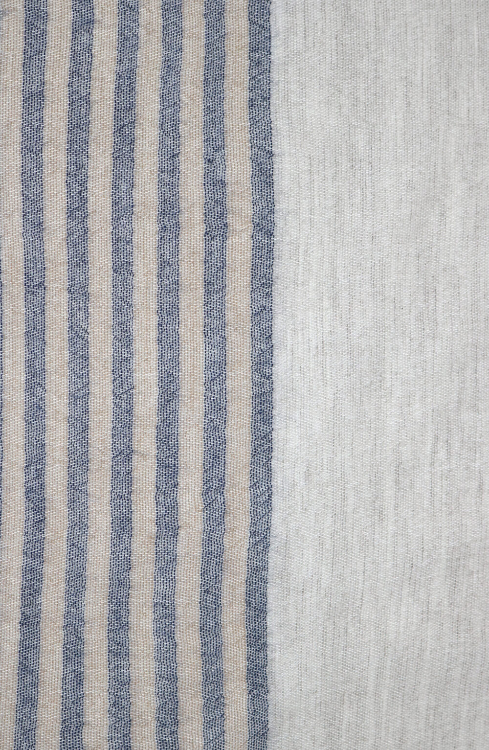 Women scarf beige, blue and grey color - Image 5